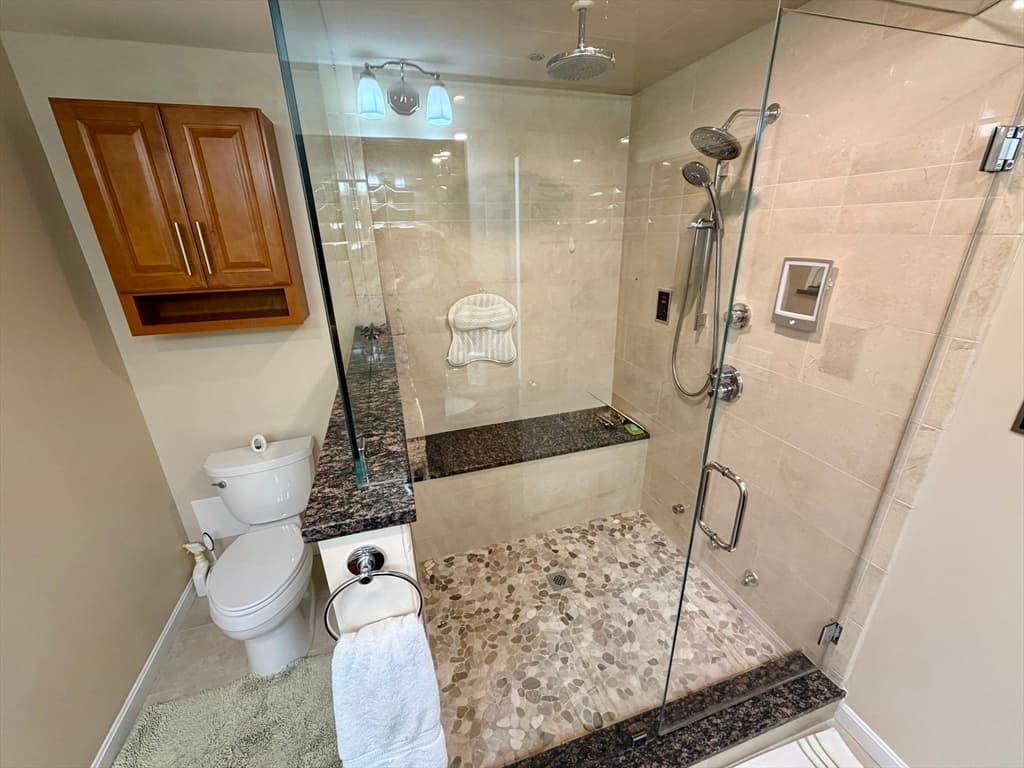 2001 Marina Dr # 410, Quincy MA 02171 photo 27