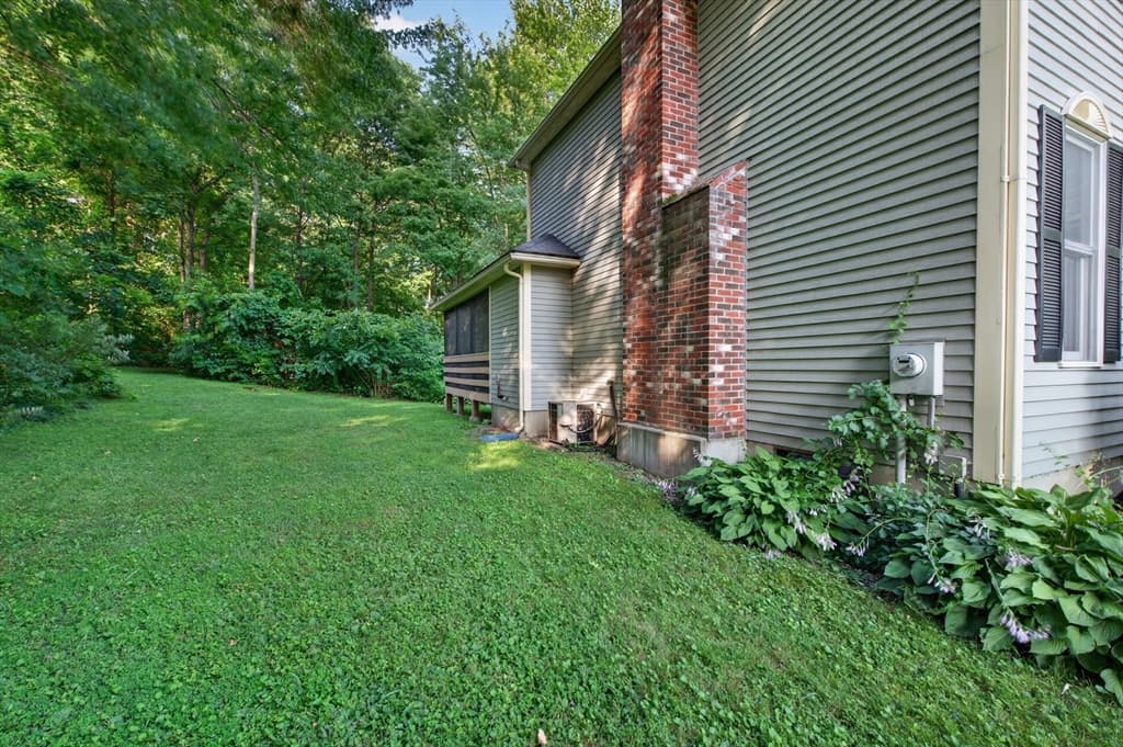 8 Marks Way, Sutton MA 01590 photo 41