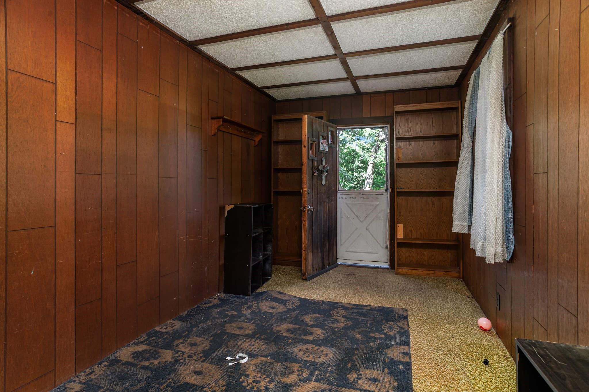 Single Family Residence at 105 State St, Buckland MA 01370, photo 9 of 42