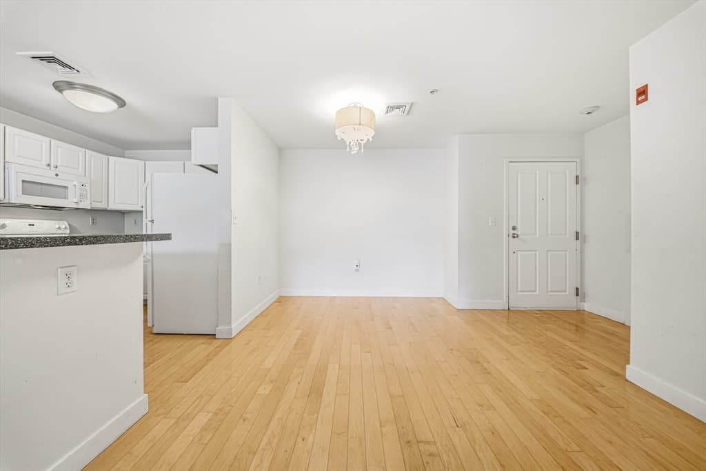 30 Franklin St # 312, Malden MA 02148 photo 6
