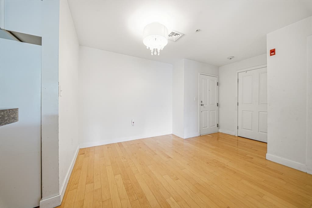 30 Franklin St # 312, Malden MA 02148 photo 7
