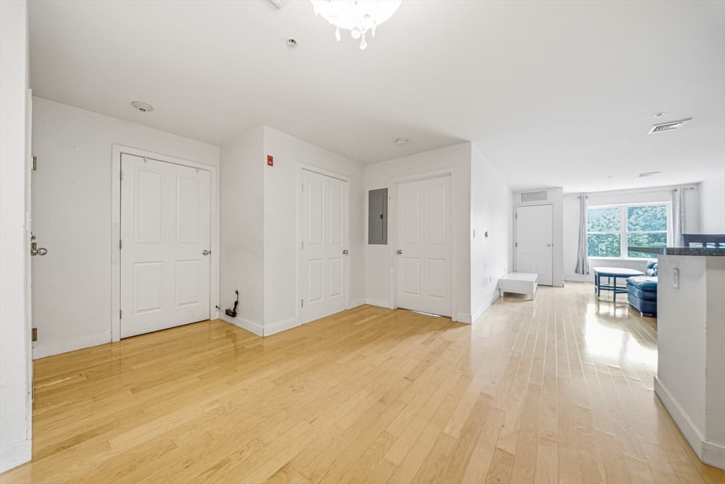 30 Franklin St # 312, Malden MA 02148 photo 3