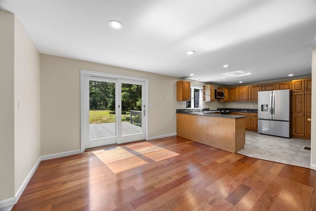 12 S Sandwich Rd, Sandwich MA 02563 photo 10