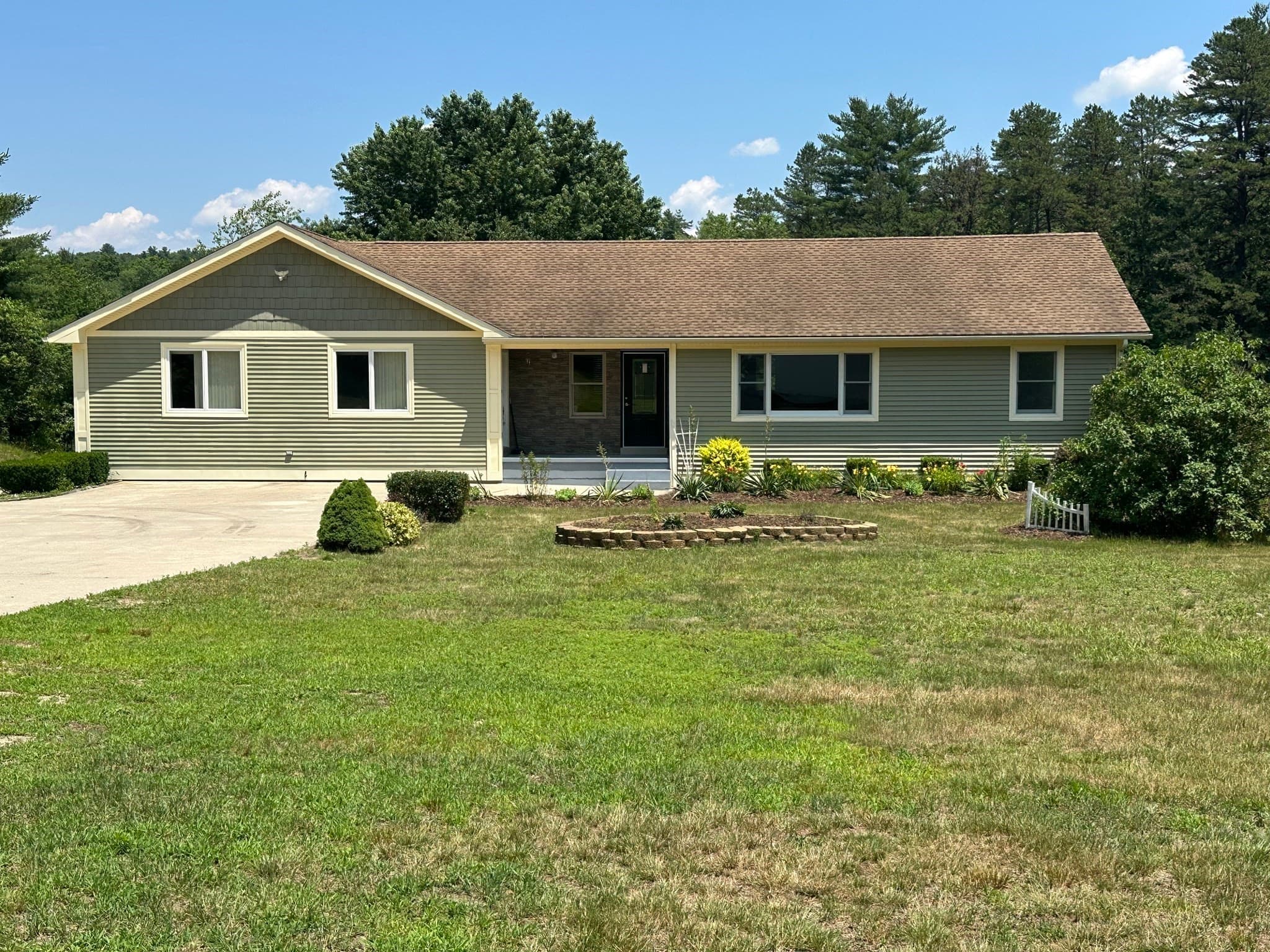 72 Stafford Road, Monson MA 01057