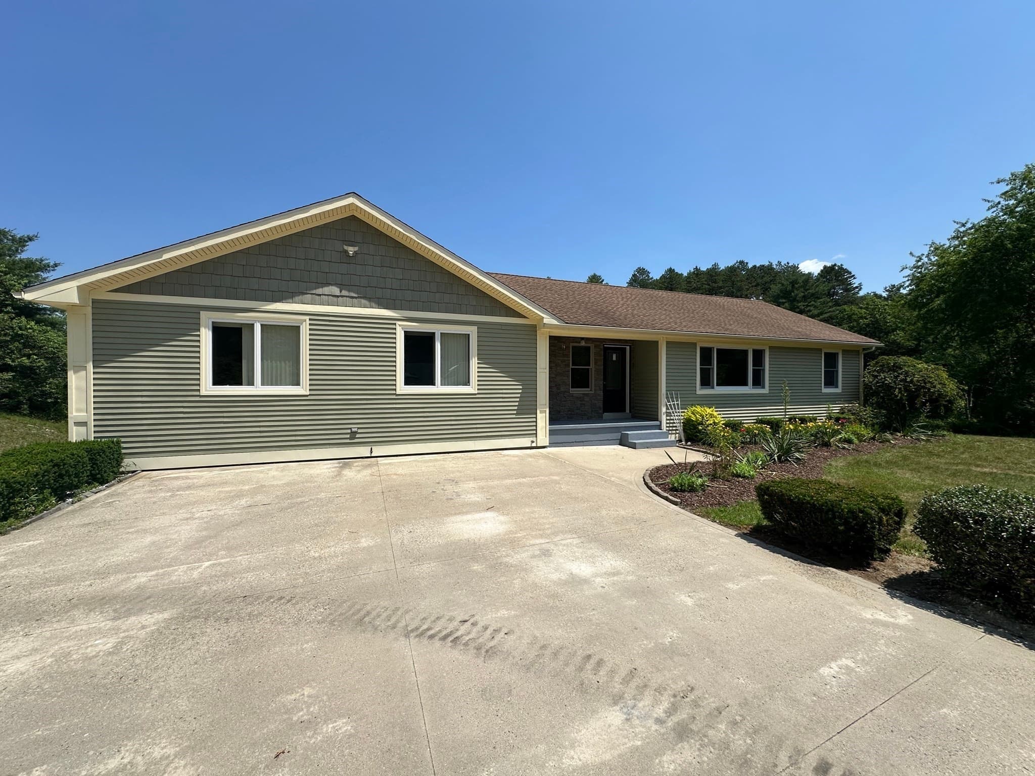 Single Family Residence at 72 Stafford Road, Monson MA 01057, Monson, photo 4 of 37