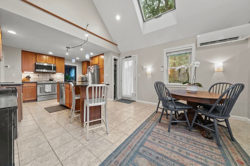 12 Chester St, Arlington MA 02476 photo 12