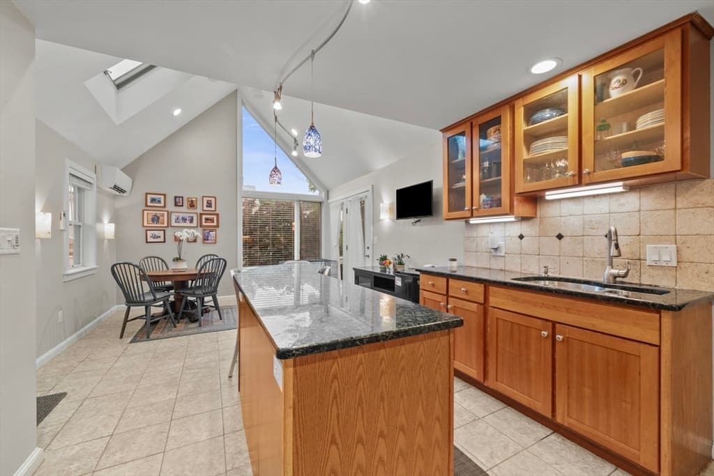 12 Chester St, Arlington MA 02476 photo 14