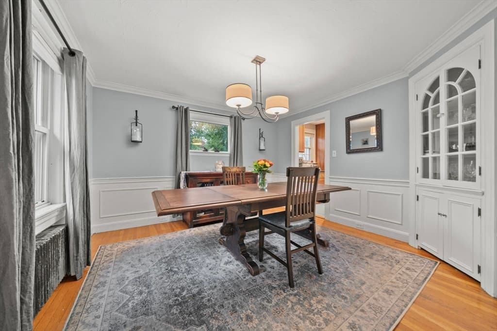 12 Chester St, Arlington MA 02476 photo 8