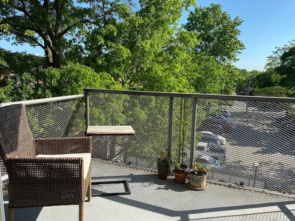 Condominium at 19 Winchester St # 402, Brookline MA 02446, photo 7 of 10