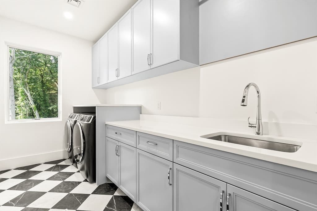 365 Charles River St, Needham MA 02492 photo 28