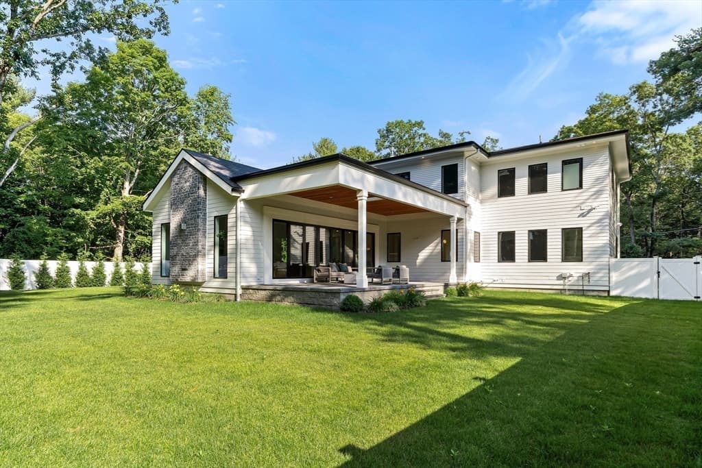 365 Charles River St, Needham MA 02492 photo 35