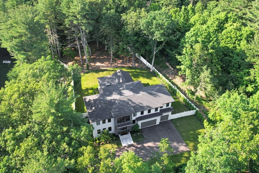 365 Charles River St, Needham MA 02492 photo 39