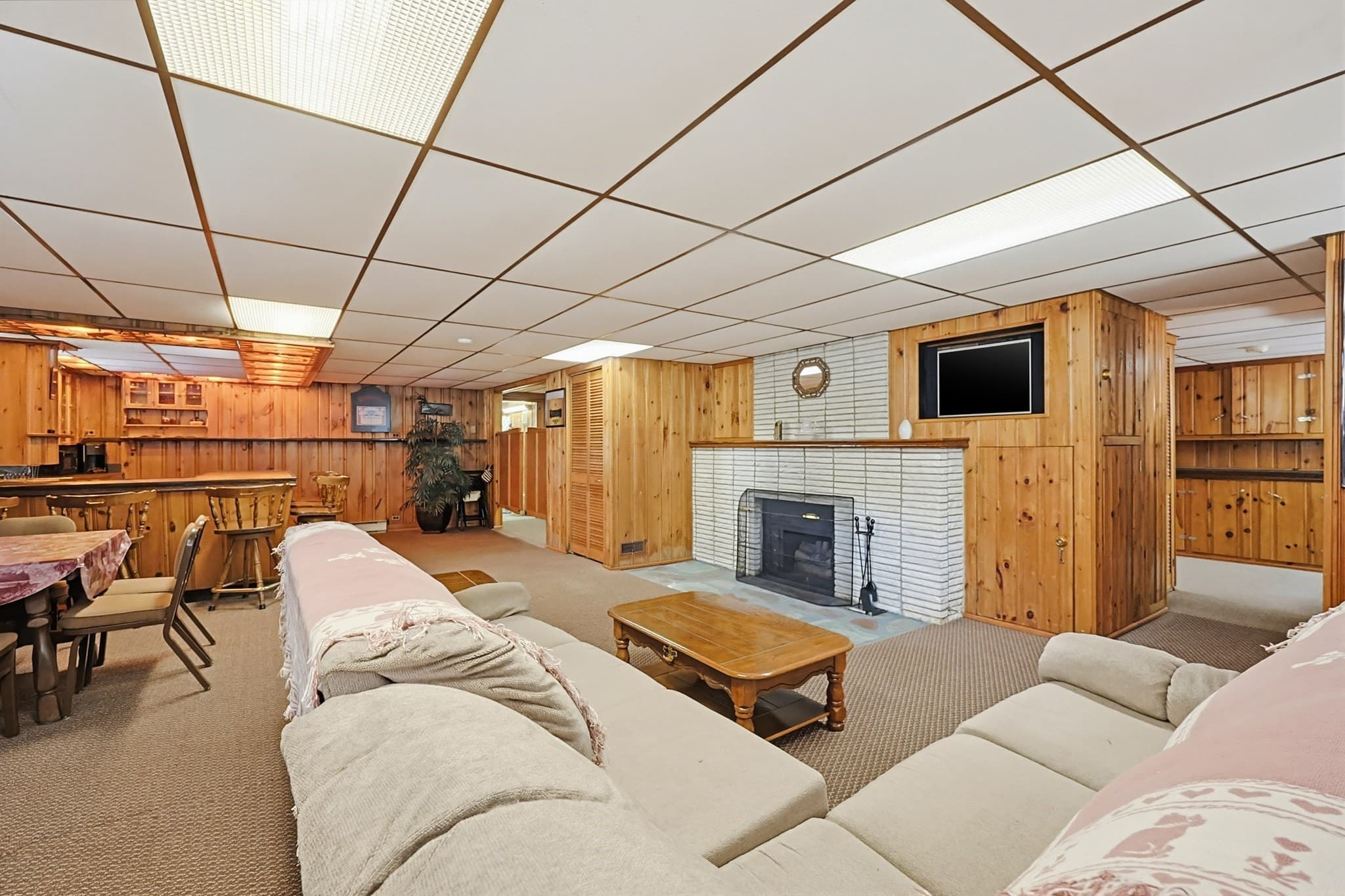 Single Family Residence at 251 Millbury St, Auburn MA 01501, Auburn, photo 26 of 42