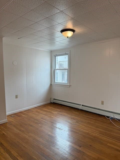 Single Family Residence at 58 Forest St, Fall River MA 02721, photo 9 of 19