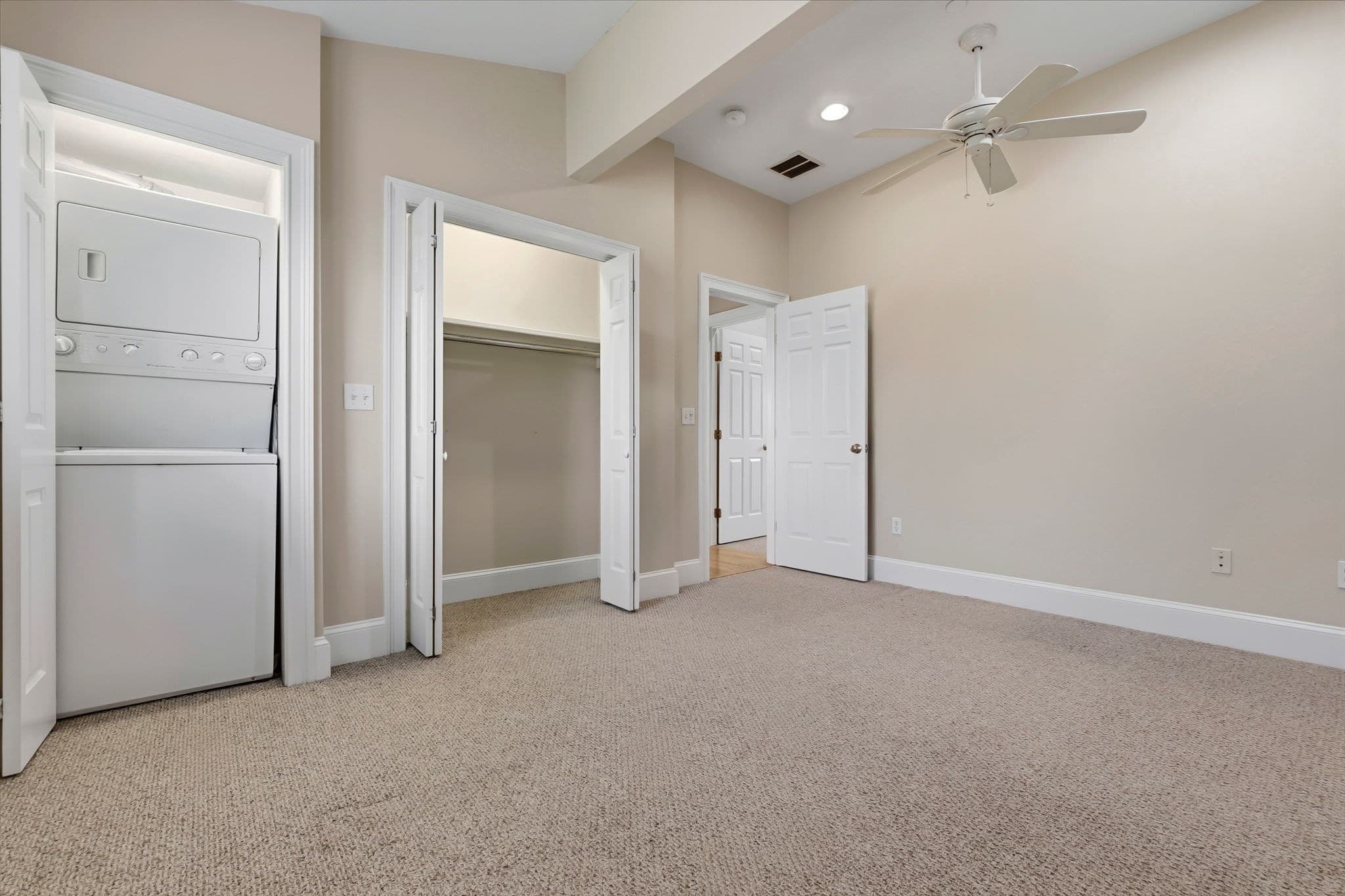 Condominium at 10 Friend Ct # 3, Wenham MA 01984, photo 16 of 26