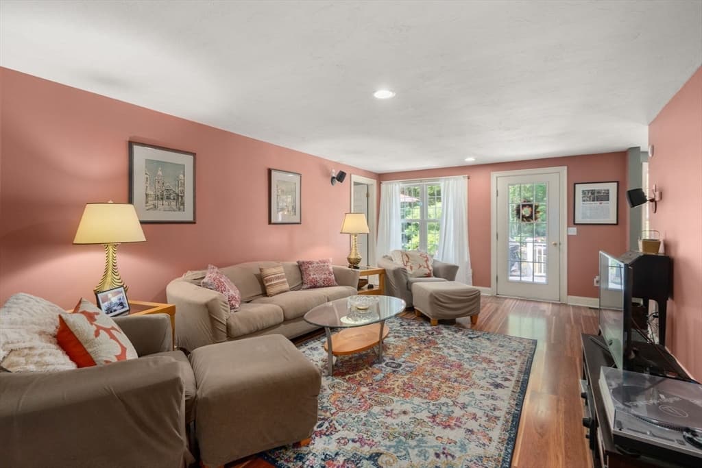 88 Early Red Circle, Plymouth MA 02360 photo 14