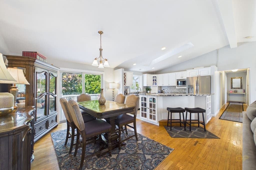 6 Lighthouse Ln, New Bedford MA 02744 photo 10
