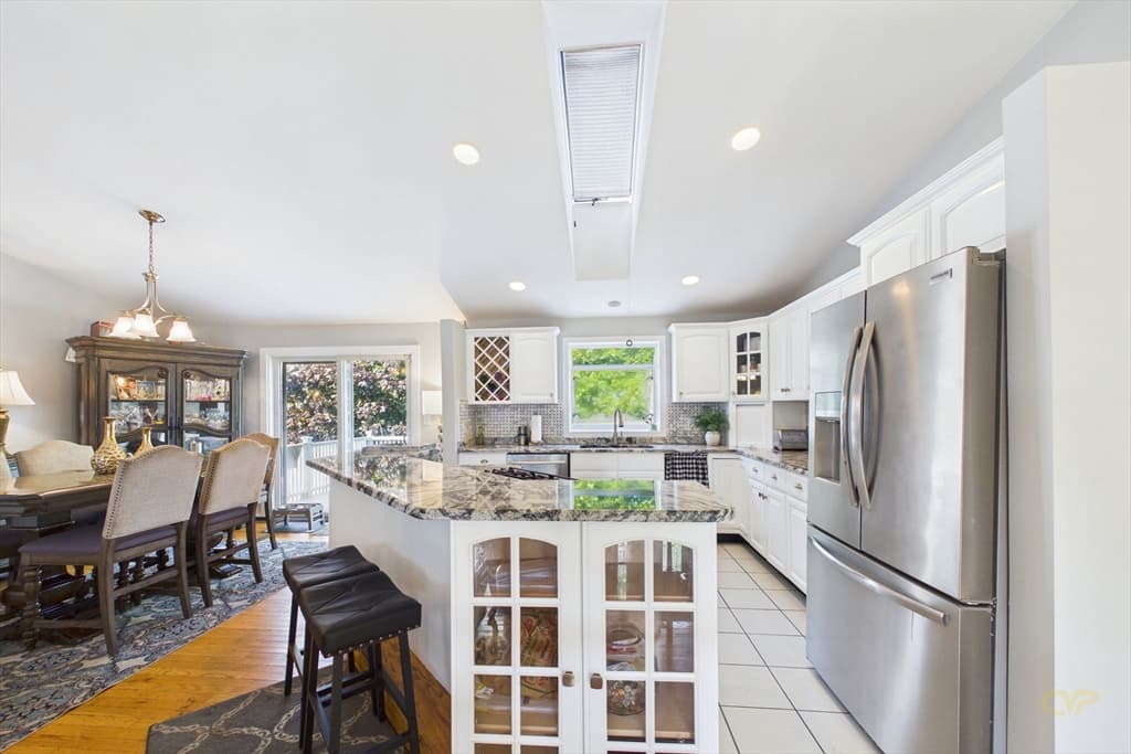 6 Lighthouse Ln, New Bedford MA 02744 photo 14