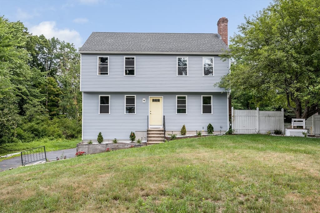 769 Grafton St, Shrewsbury MA 01545