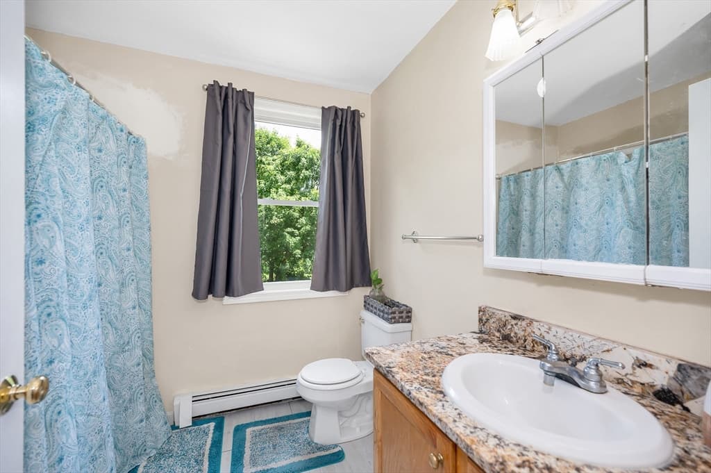 Single Family Residence at 769 Grafton St, Shrewsbury MA 01545, photo 20 of 35