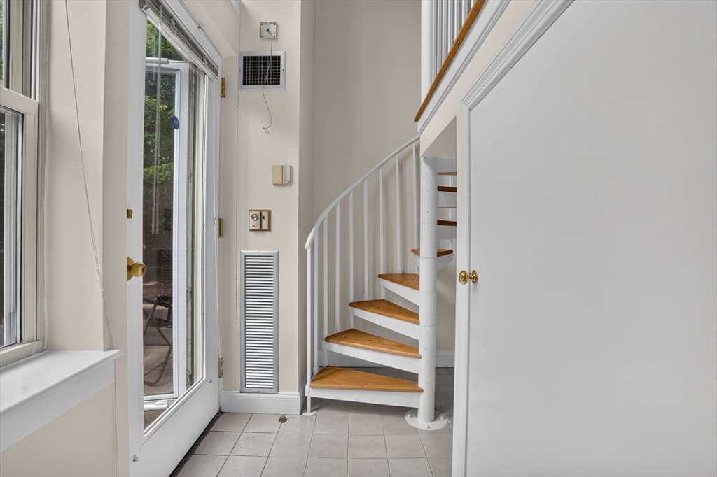 Stock Cooperative at 150 Staniford St # 331, Boston MA 02114, Boston, photo 20 of 25