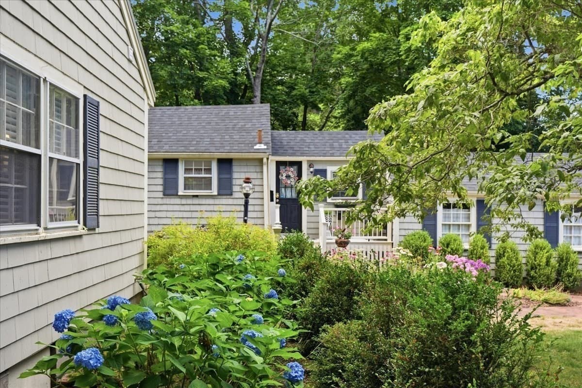 Single Family Residence at 485 Main St, Hingham MA 02043, photo 34 of 38