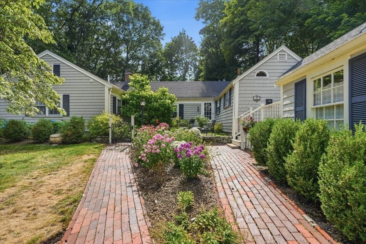 Single Family Residence at 485 Main St, Hingham MA 02043, photo 35 of 38