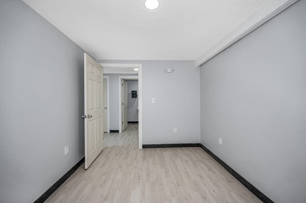 230 Cumberland Road, Lowell MA 01850 photo 11