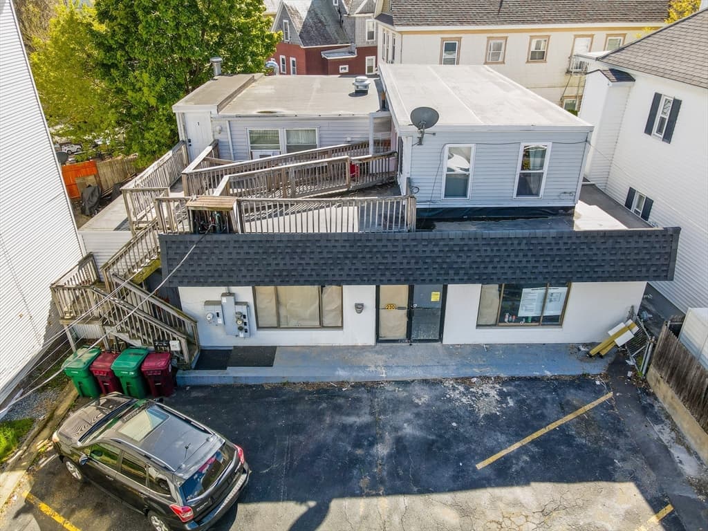 230 Cumberland Road, Lowell MA 01850 photo 4