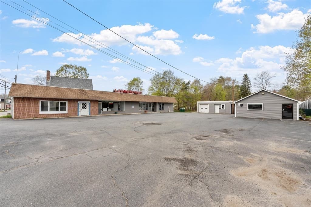 181 E Main St # 2A, Orange MA 01364 photo 2