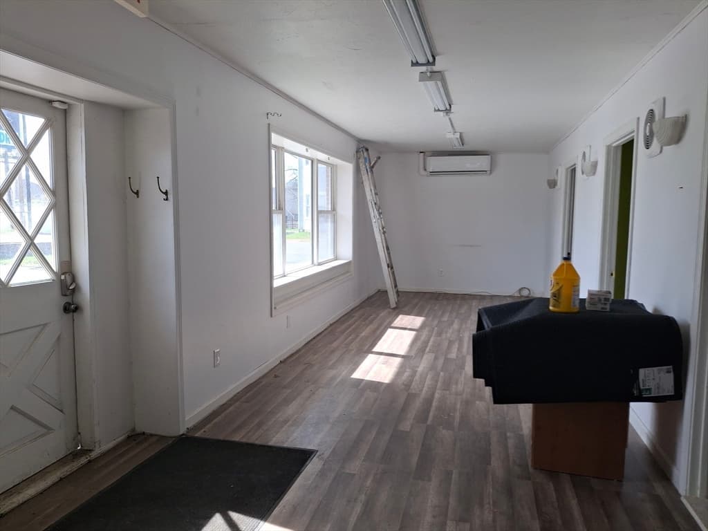 181 E Main St # 2A, Orange MA 01364 photo 5
