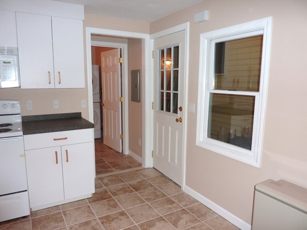 14 Longwood Ave, Wareham MA 02558 photo 5