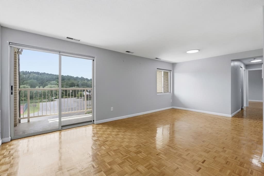300 Park Terrace Drive # 358, Stoneham MA 02180 photo 6