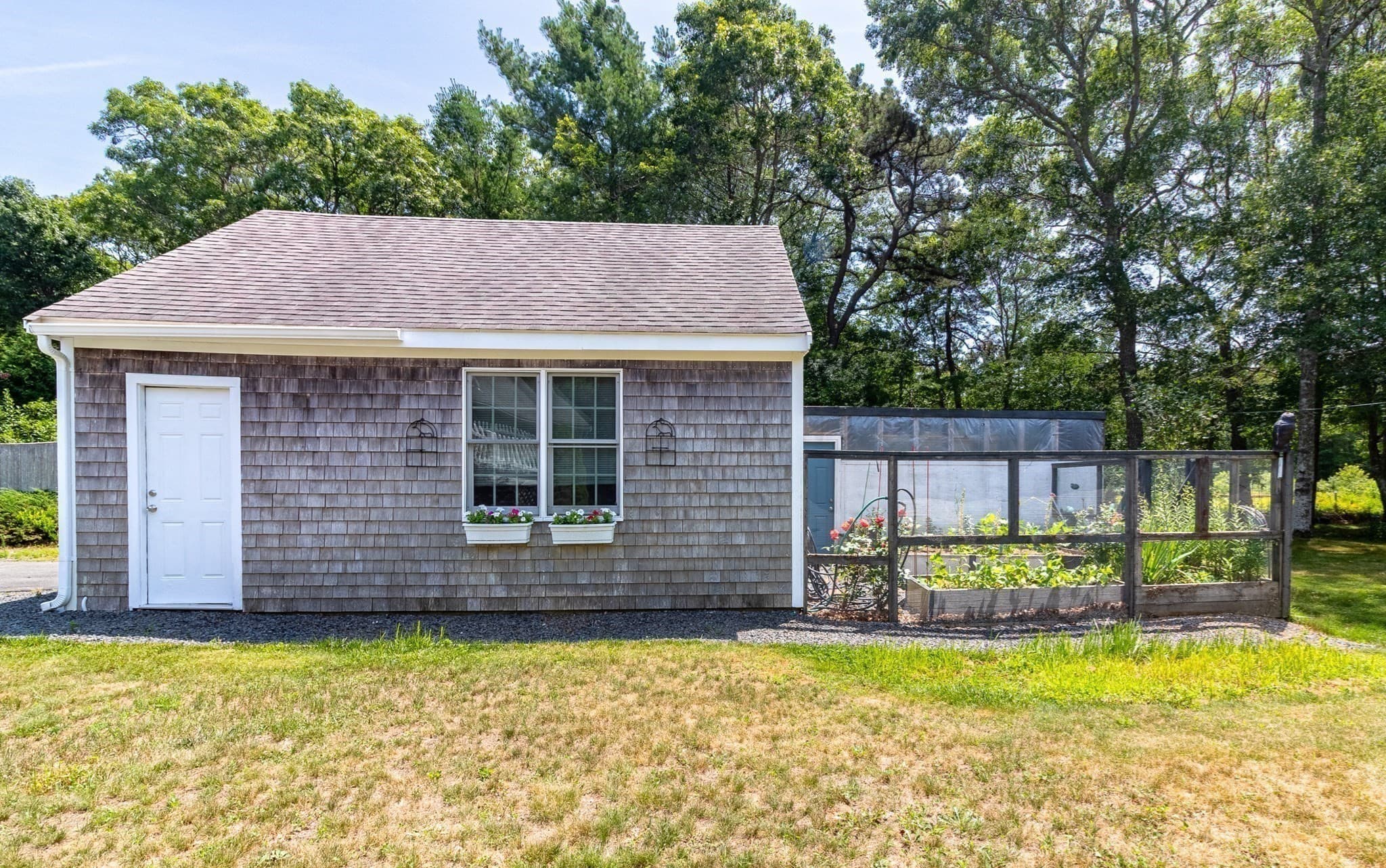 Single Family Residence at 37 Yearling Run Rd, Bourne MA 02532, photo 34 of 42