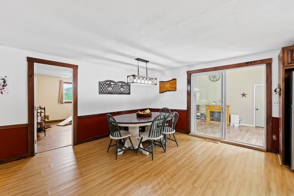 401 N Washington St, Belchertown MA 01007 photo 12