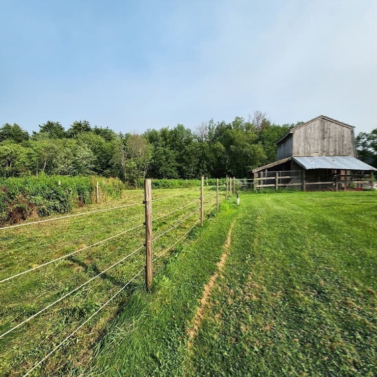 401 N Washington St, Belchertown MA 01007 photo 32