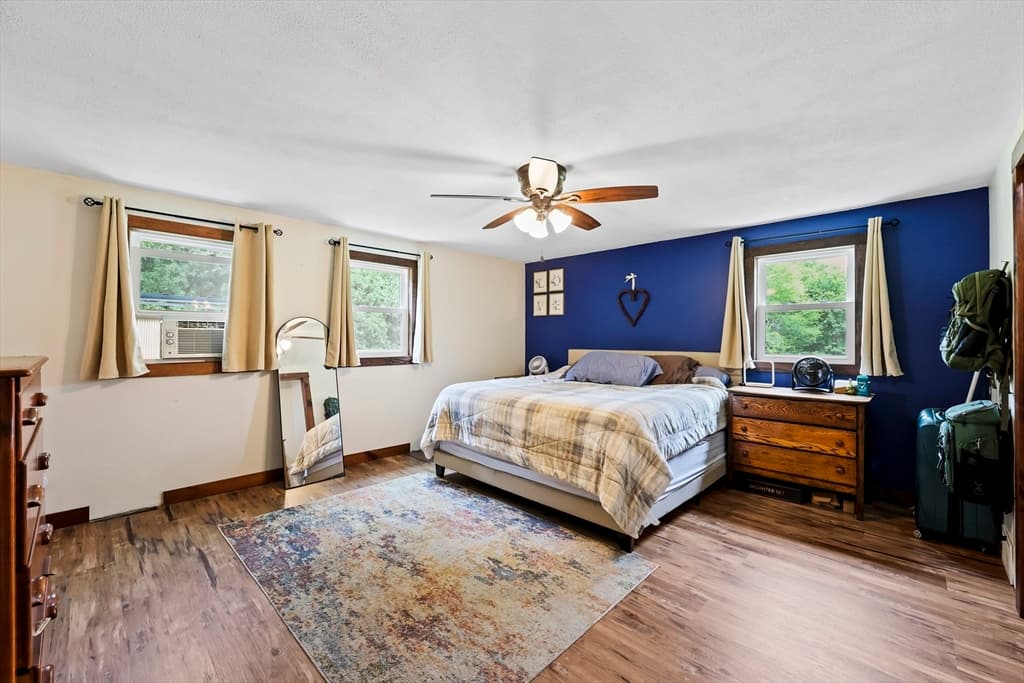 401 N Washington St, Belchertown MA 01007 photo 9