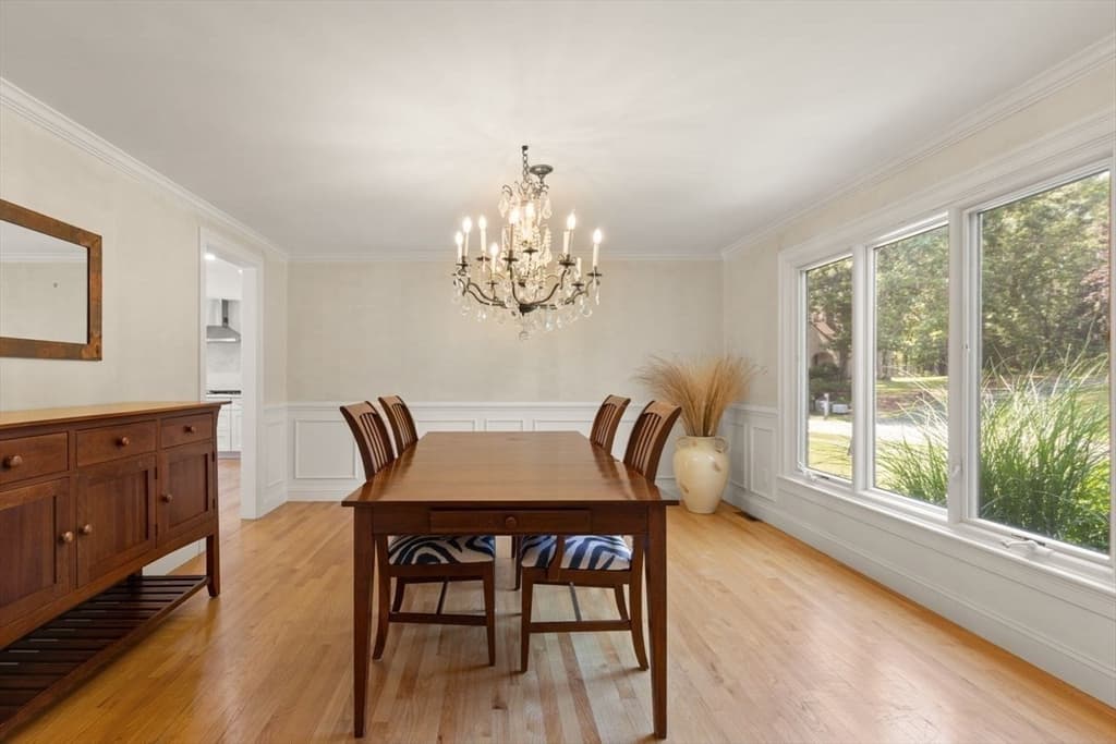 48 Castle Dr, Sharon MA 02067 photo 8