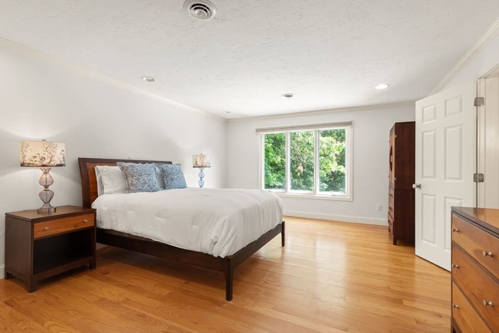 48 Castle Dr, Sharon MA 02067 photo 21