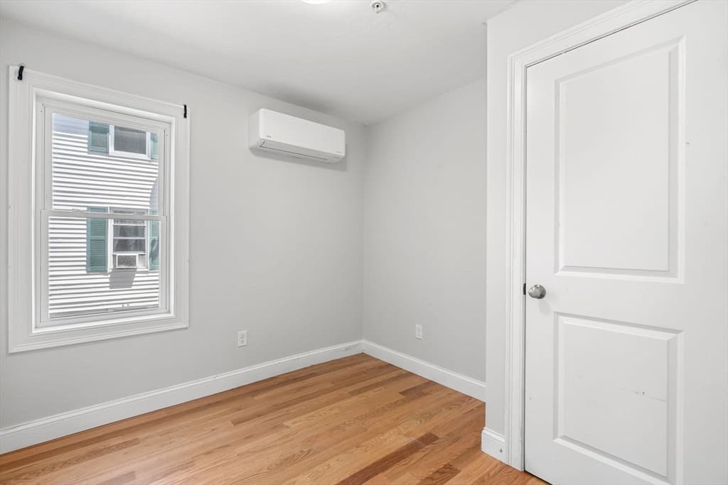 415 Danforth St, Taunton MA 02780 photo 13