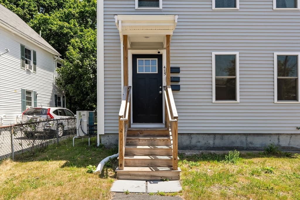 415 Danforth St, Taunton MA 02780 photo 3