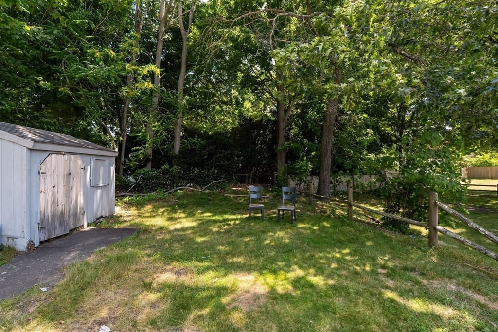 415 Danforth St, Taunton MA 02780 photo 33