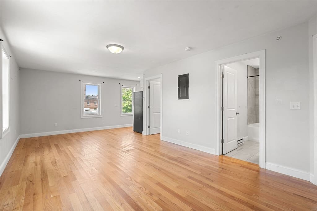 415 Danforth St, Taunton MA 02780 photo 19