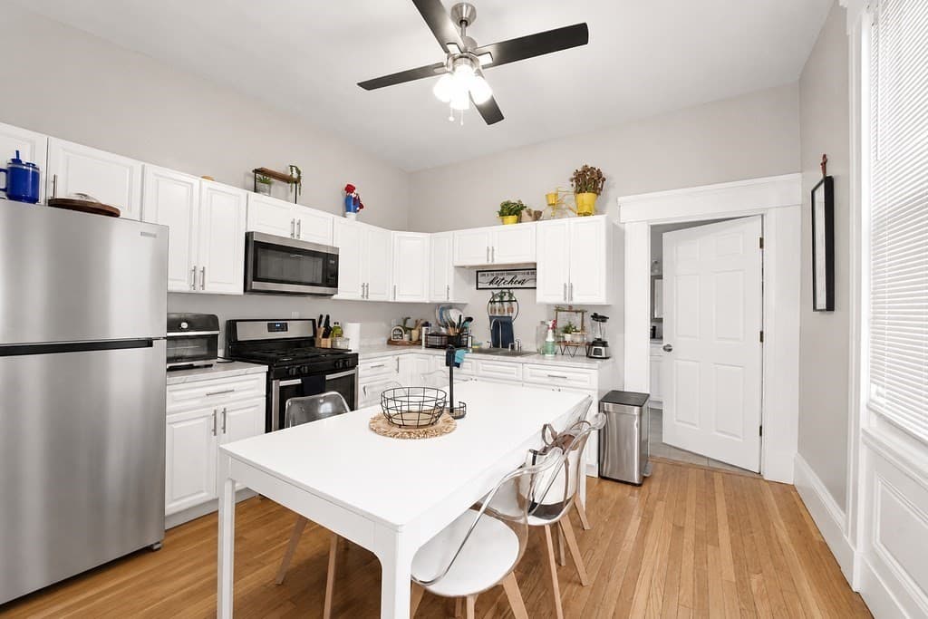 51 Bonney St, New Bedford MA 02740 photo 2