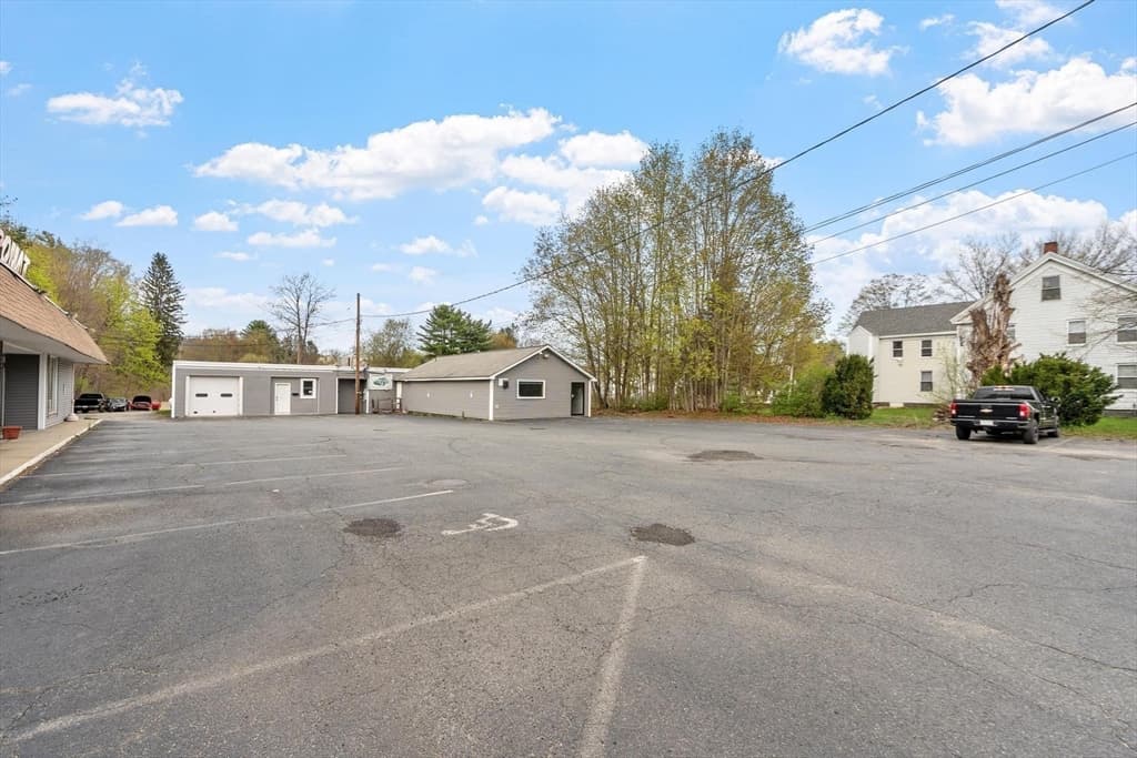 181 E Main St # B6, Orange MA 01364 photo 2