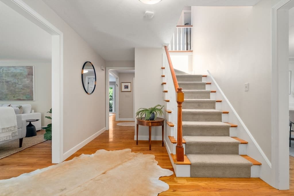 75 Hammond Pond Parkway, Brookline MA 02467 photo 2