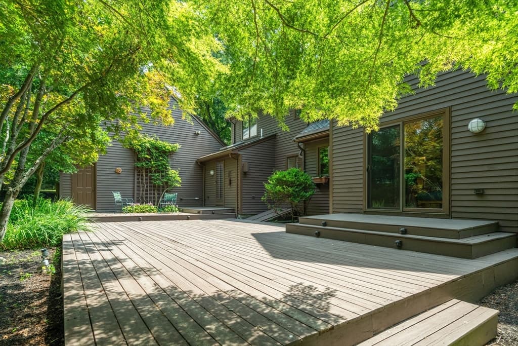 75 Hammond Pond Parkway, Brookline MA 02467 photo 26
