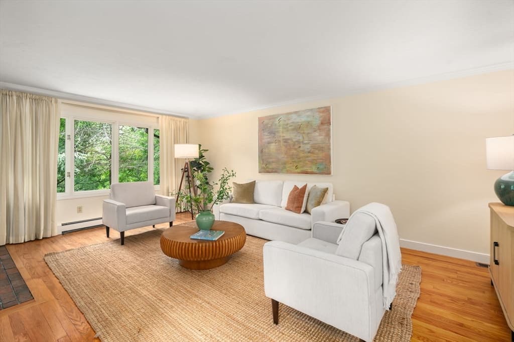 75 Hammond Pond Parkway, Brookline MA 02467 photo 4