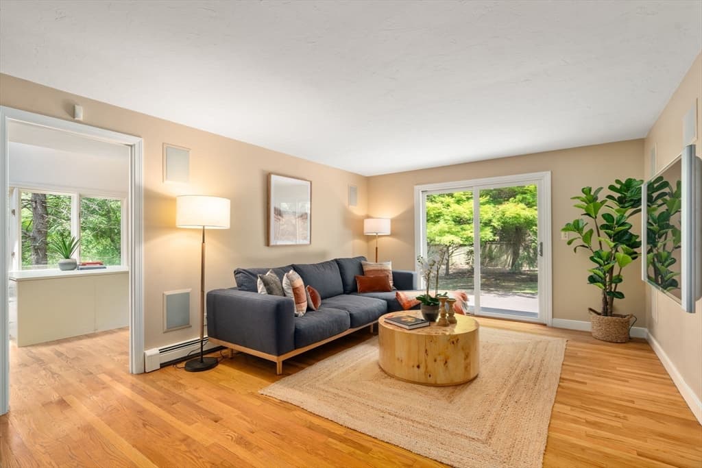 75 Hammond Pond Parkway, Brookline MA 02467 photo 8