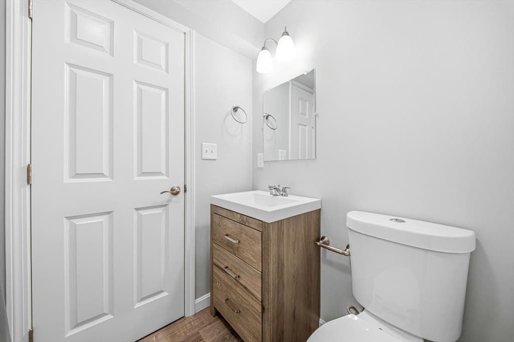 14 Autumn Ridge Dr, Hopkinton MA 01748 photo 32